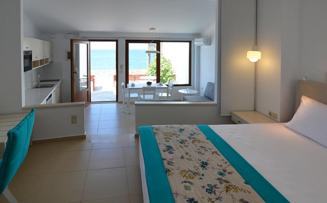 Simon Sea View Apartment Sitia  Bagian luar foto