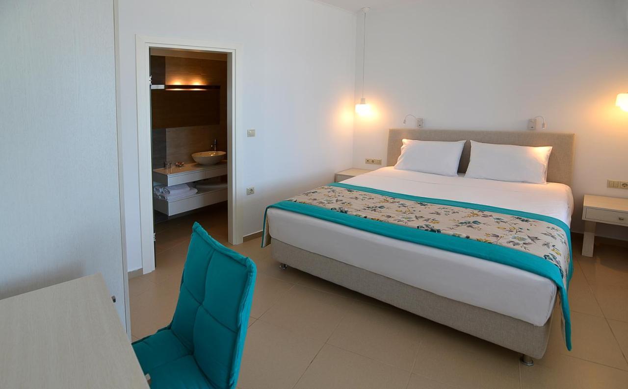 Simon Sea View Apartment Sitia  Bagian luar foto