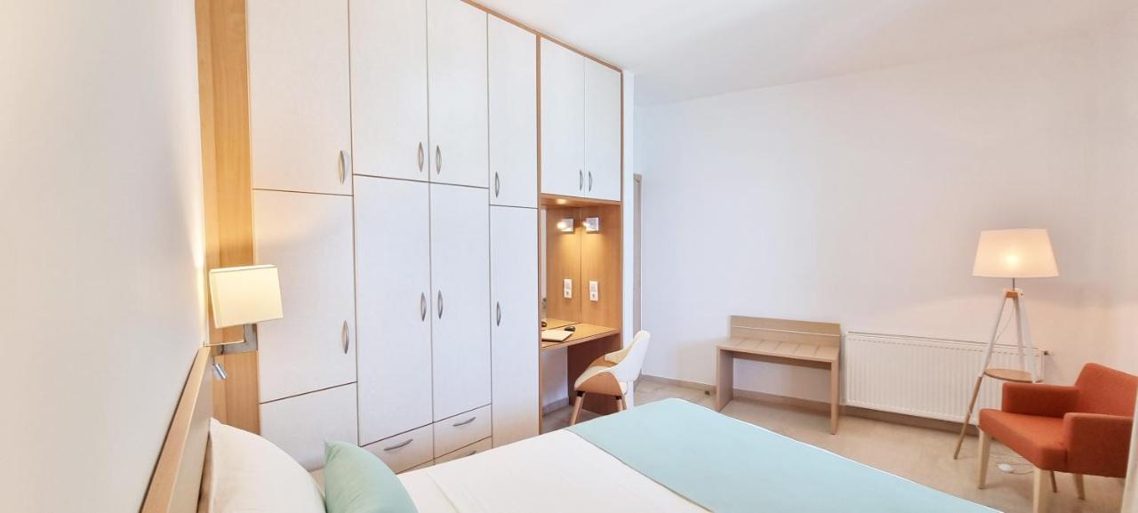 Simon Sea View Apartment Sitia  Bagian luar foto
